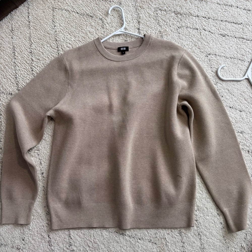 Uniqlo Washable Merino Ribbed Crewneck Sweater